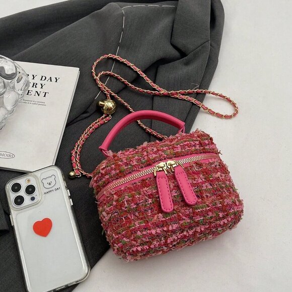 Hot Pink Sweet Women's Mini Quilted Chain Crossbody Bag - Picture 3 of 3